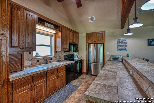 914 Pebble Beach Dr Property Photo 20