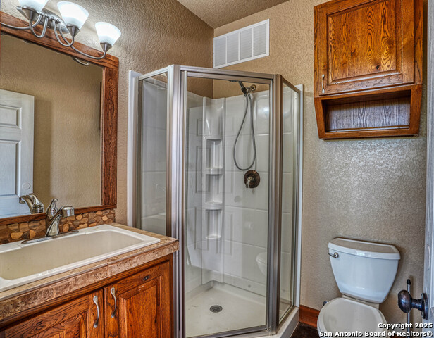 914 Pebble Beach Dr Property Photo 28
