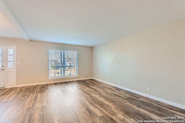 6522 Spring Manor St Property Photo 6