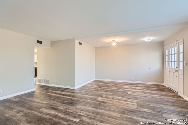 6522 Spring Manor St Property Photo 8