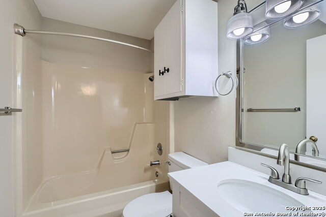 6522 Spring Manor St Property Photo 22
