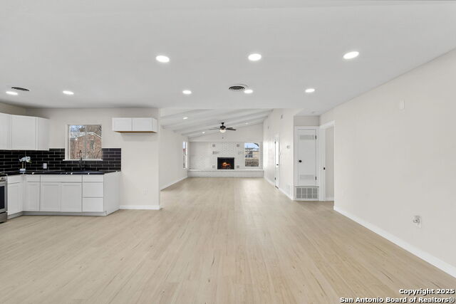 307 Delany St Property Photo 12