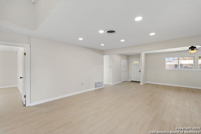 307 Delany St Property Photo 14