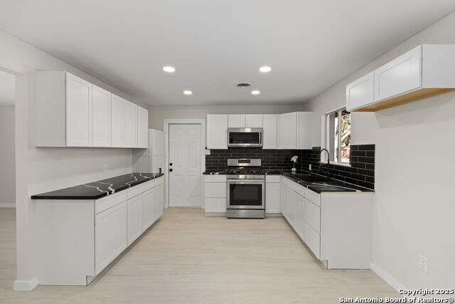 307 Delany St Property Photo 15