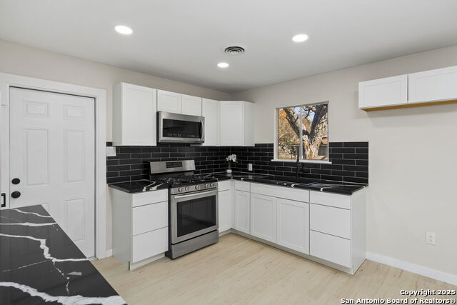 307 Delany St Property Photo 16