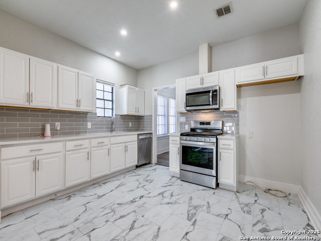 214 W Huff Ave Property Photo 8