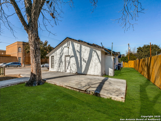 214 W Huff Ave Property Photo 25