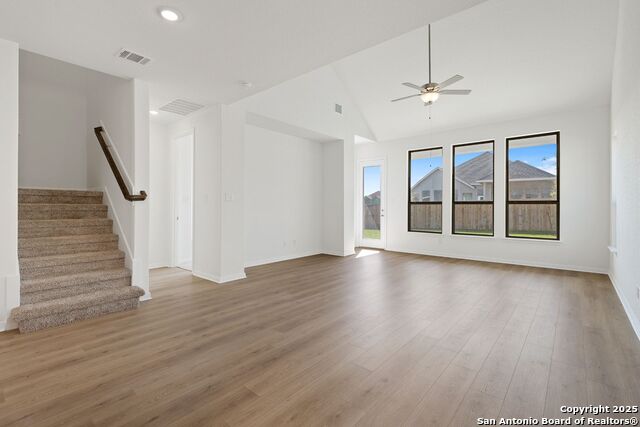 5724 Emmett Street Property Photo 11