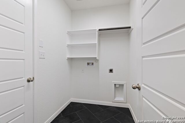 5724 Emmett Street Property Photo 23
