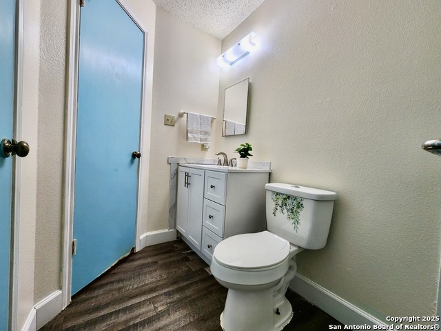 5935 Lake Victoria Property Photo 15