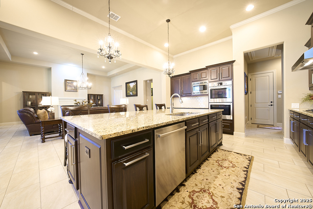 24207 Vecchio Property Photo 6