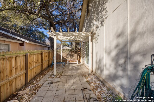 6222 Ridge Glade St Property Photo 18