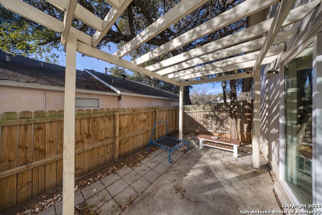 6222 Ridge Glade St Property Photo 19