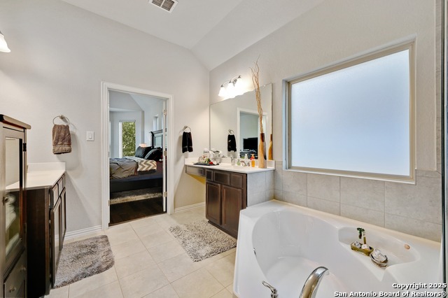 27915 Dana Creek Drive Property Photo 19
