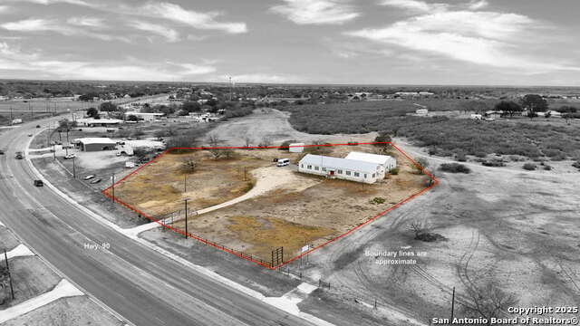 2903 Highway 90 Property Photo 3