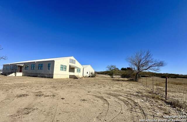 2903 Highway 90 Property Photo 14