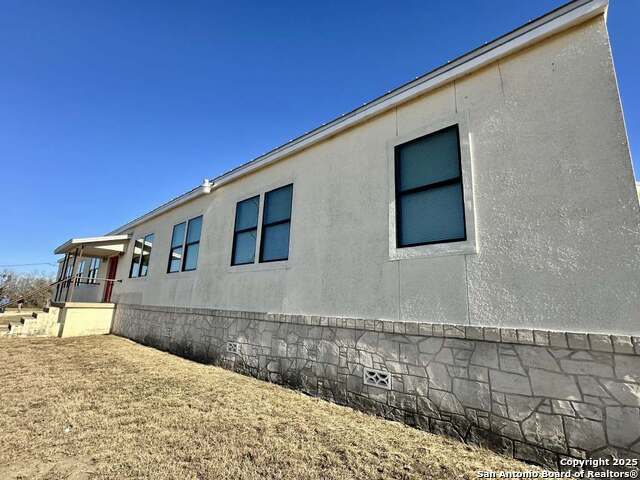 2903 Highway 90 Property Photo 16