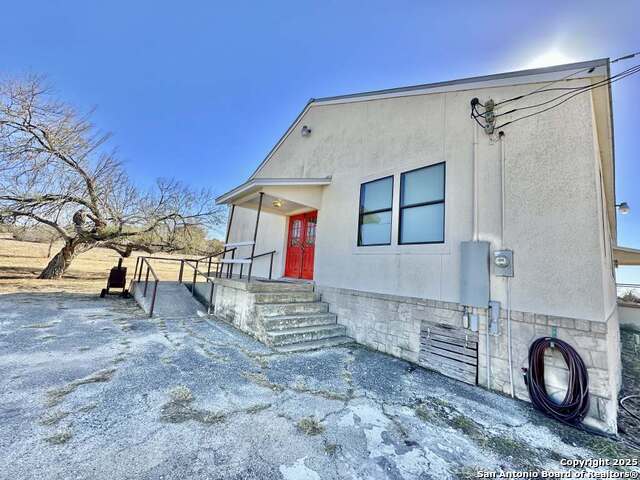 2903 Highway 90 Property Photo 18