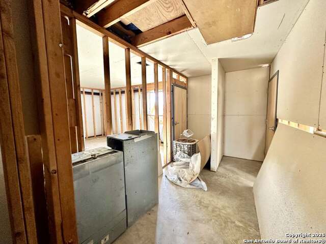 2903 Highway 90 Property Photo 42
