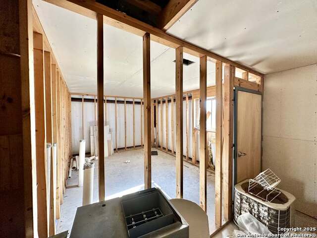 2903 Highway 90 Property Photo 44