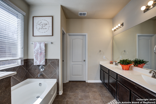 8811 Falcon Park Property Photo 21