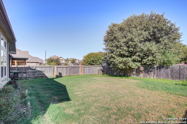 8811 Falcon Park Property Photo 32