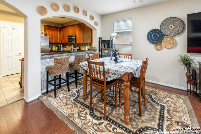 918 Siena View Property Photo 6