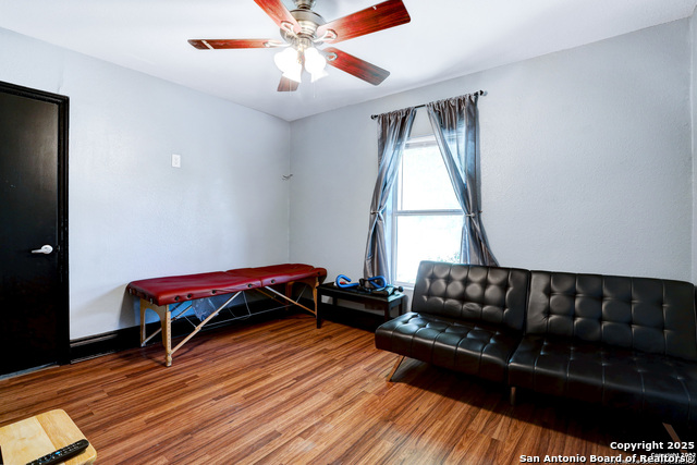 351 Ware Blvd Property Photo 17
