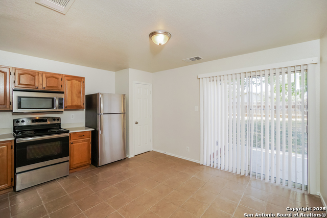2819 Butterfly Palm Property Photo 6