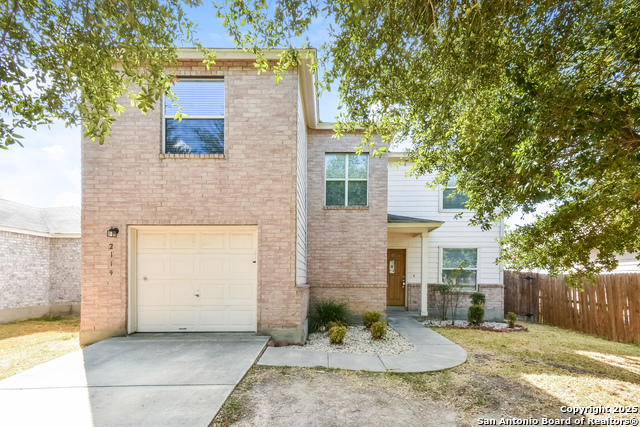 2119 Clear Ct Property Photo