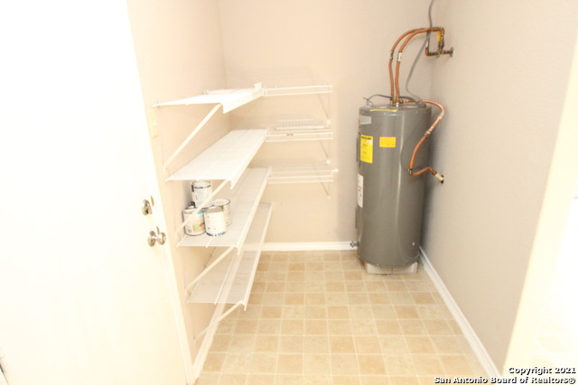 9715 Amber Ledge Property Photo 13