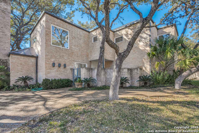 204 Castle Gardens Property Photo 3