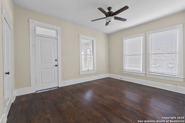 1613 Mccullough Ave Property Photo 7