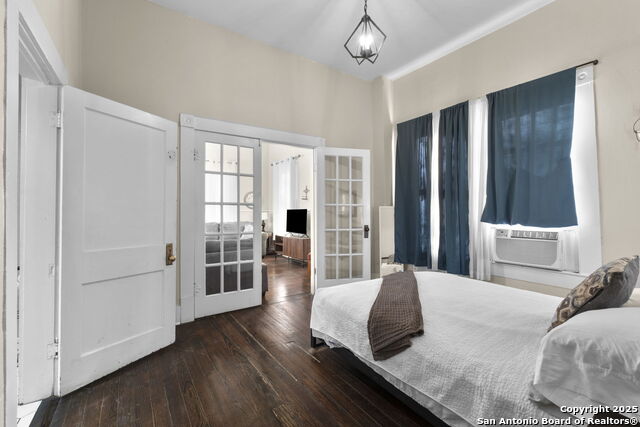 1613 Mccullough Ave Property Photo 17