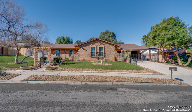 9207 Whitehall St Property Photo 1
