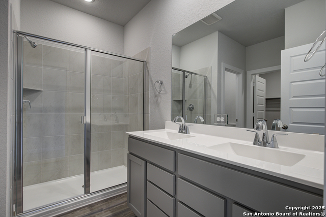9958 Forestier Grn Property Photo 11