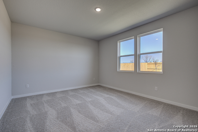 9958 Forestier Grn Property Photo 13