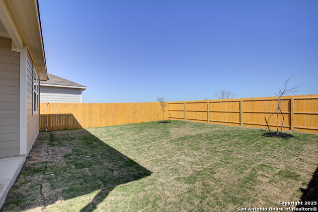 9958 Forestier Grn Property Photo 27
