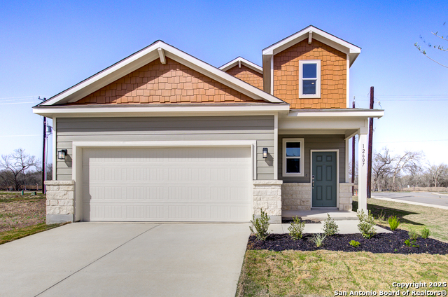 12607 Spike Heights Property Photo 1