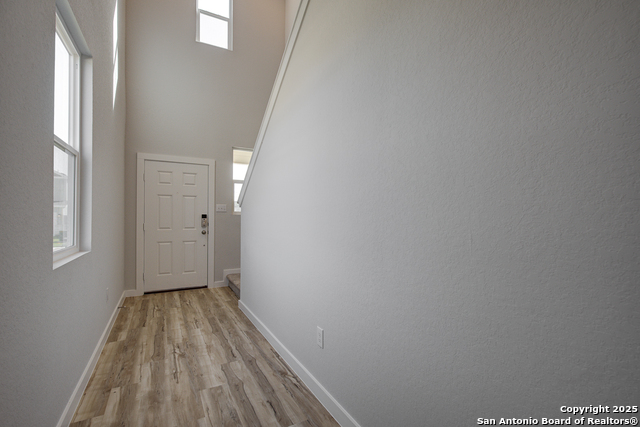 12607 Spike Heights Property Photo 3