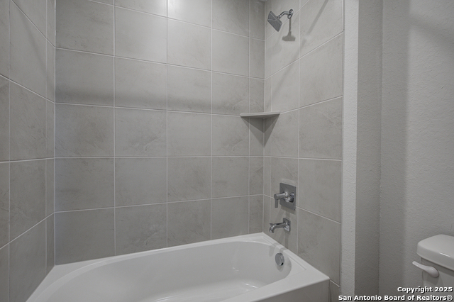 12607 Spike Heights Property Photo 25