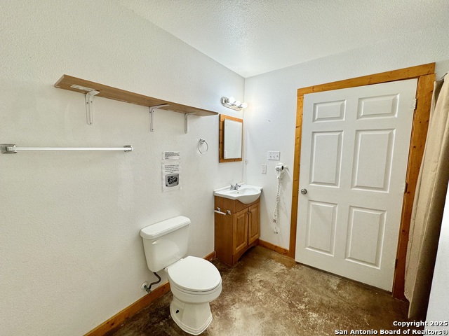 573 Texas 97 Property Photo 15