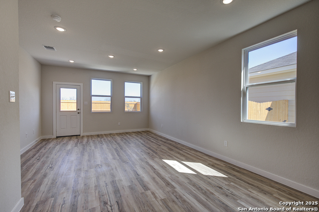 9954 Forestier Green Property Photo 7