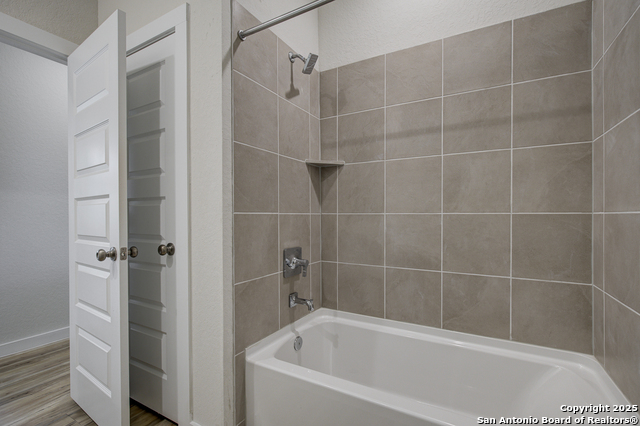 9954 Forestier Green Property Photo 21