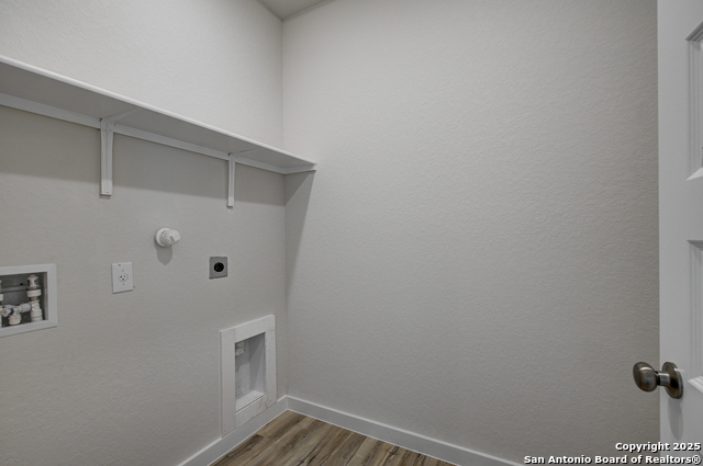 9954 Forestier Green Property Photo 22