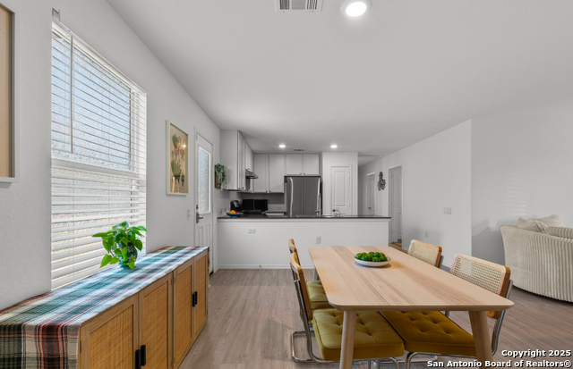 4426 Grassland Pass Property Photo 3
