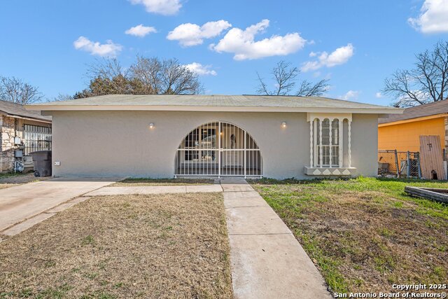 810 Green Park Property Photo 1
