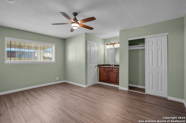 810 Green Park Property Photo 12