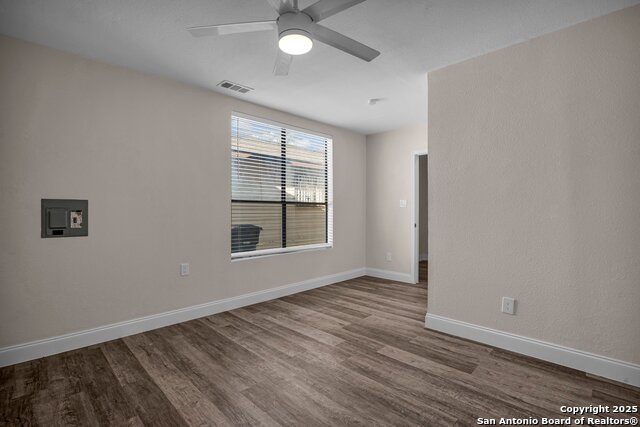 810 Green Park Property Photo 15