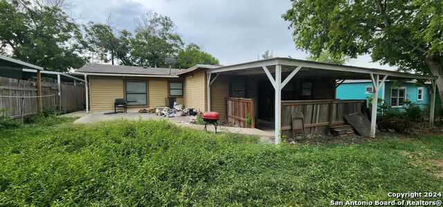 1031 Thorain Property Photo 4